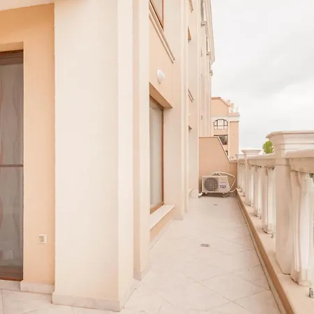 Princess Palace Apartment, La Mer Apartment